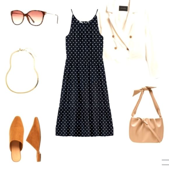 Banana Republic Tiered Dress - Picture 4 of 13